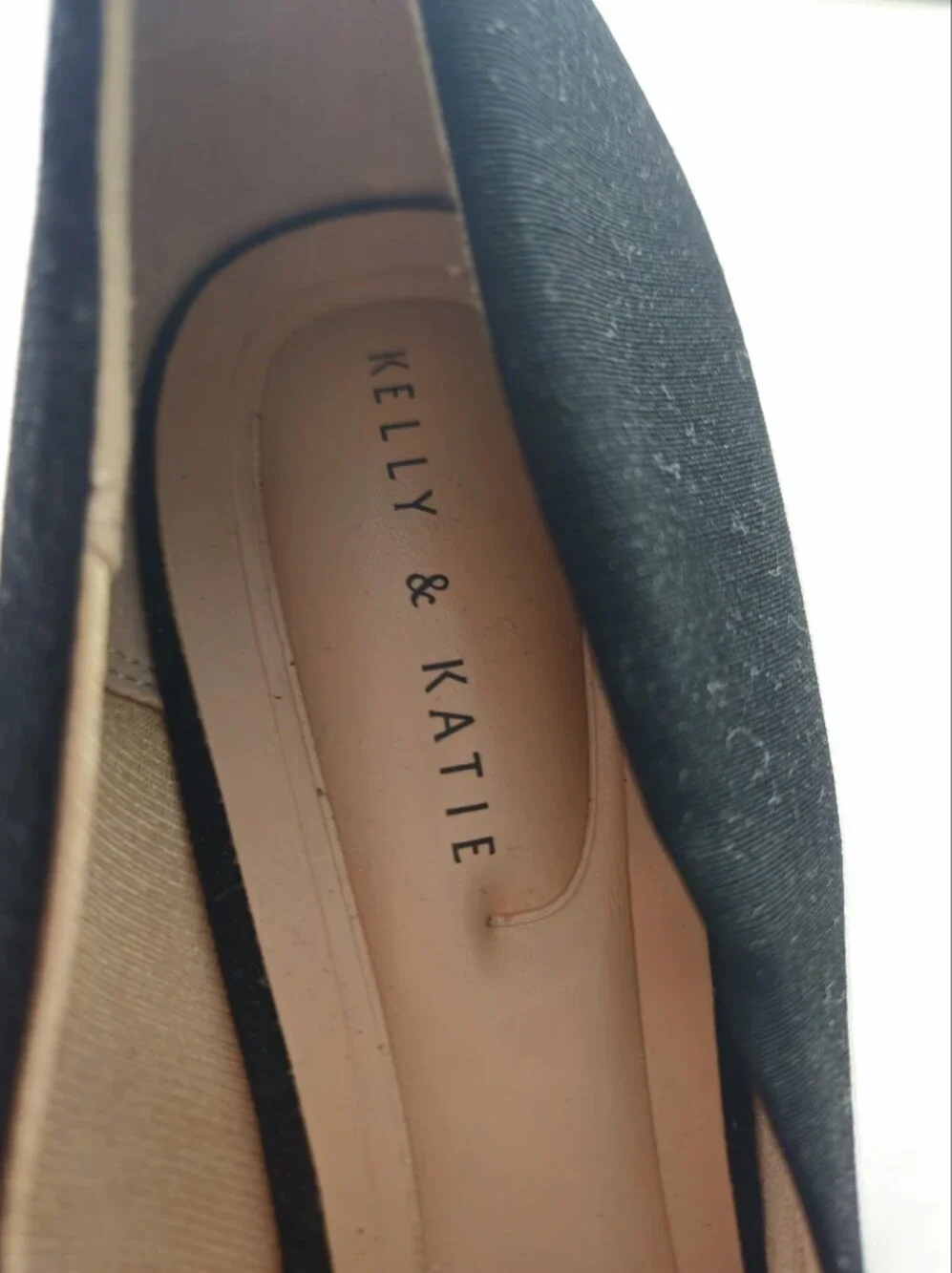 Kelly & Katie Black Pointed-Toe Pumps